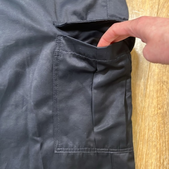 Tommy Hilfiger Navy Cargo Utility Dress Pants Slacks EUC Cotton Blend Women's 6 - Picture 7 of 15